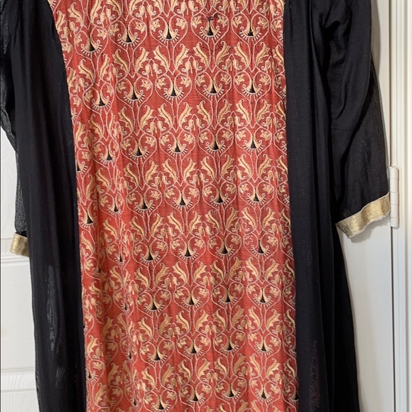 Pakistani and Indian desi outfit - Picture 5 of 12